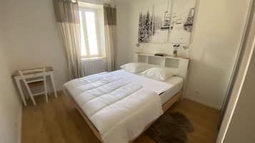 2 chambres, fer et planche Ă repasser, lit parapluie, Wi-Fi gratuit