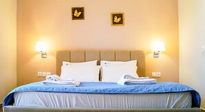 Studio | Exterior - Aquamare Studios Pool and Seaview Escape (Kassandra)