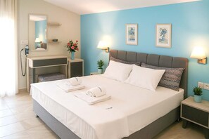 Studio - Aquamare Studios - Seaview Suite & Pool Bliss (Kassandra)