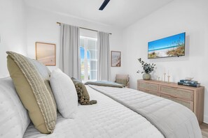 1 habitación, tabla de planchar con plancha, wifi gratis y ropa de cama 