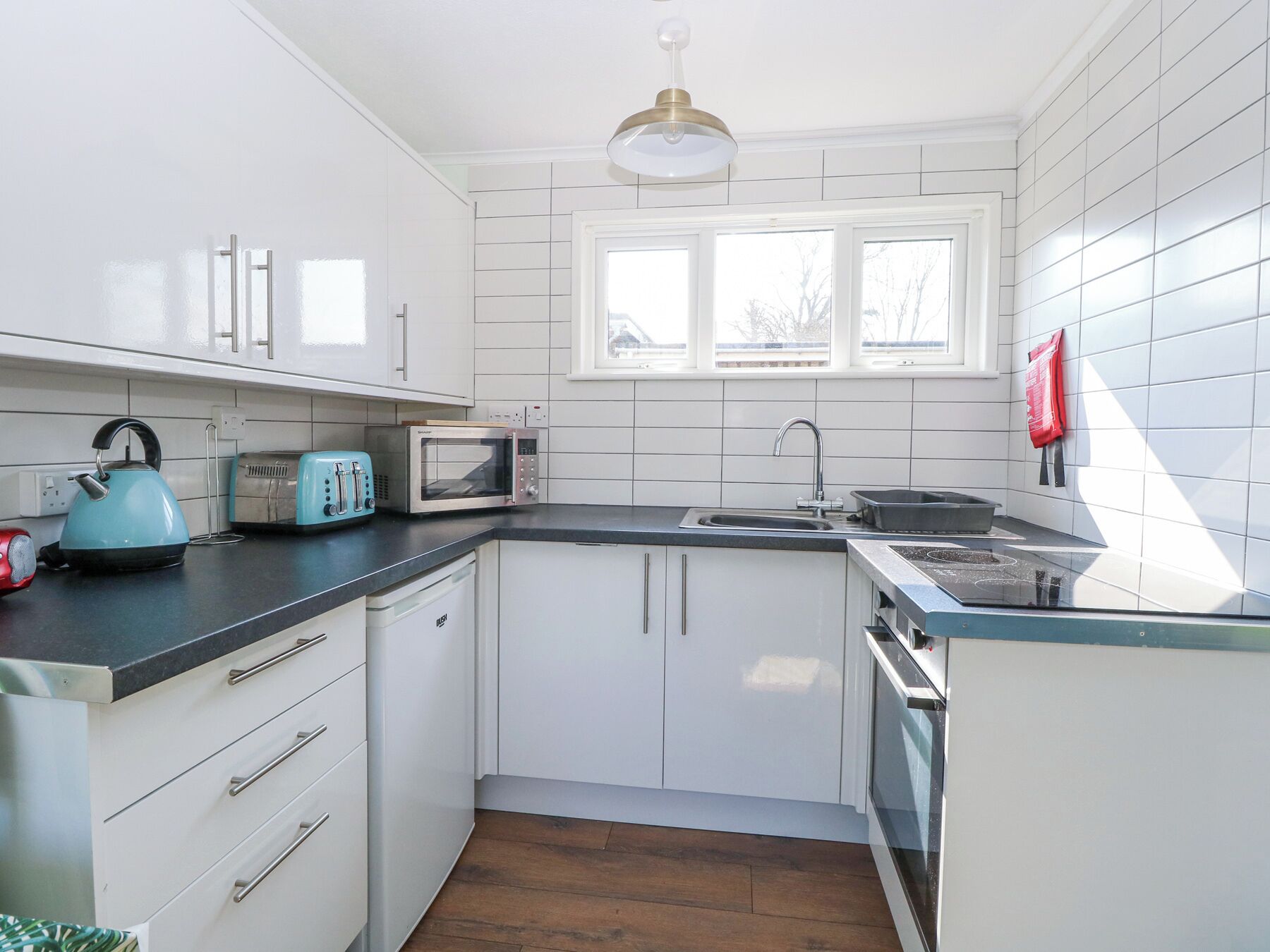 Cookware/dishes/utensils