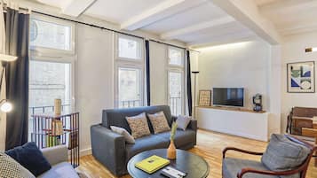 Télévision, espaces bureaux