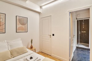 2 chambres, fer et planche à repasser, Wi-Fi, literie fournie