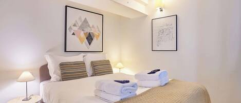 1 bedroom, iron/ironing board, travel crib, WiFi