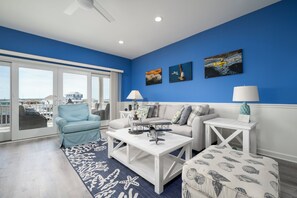 Smart TV, ping pong, books - MARINA & BAY VIEWS -POOL & TENNIS COMMTY - BETHANY BEACH (Bethany Beach)