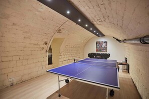 Games room - Sublime apartment in the heart of Paris 10 people (Paris)