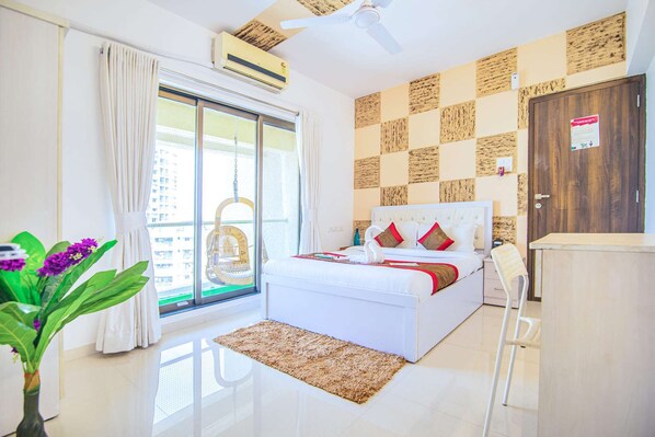 3 habitaciones, escritorio, tabla de planchar con plancha y wifi 