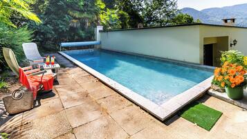 Alberca al aire libre