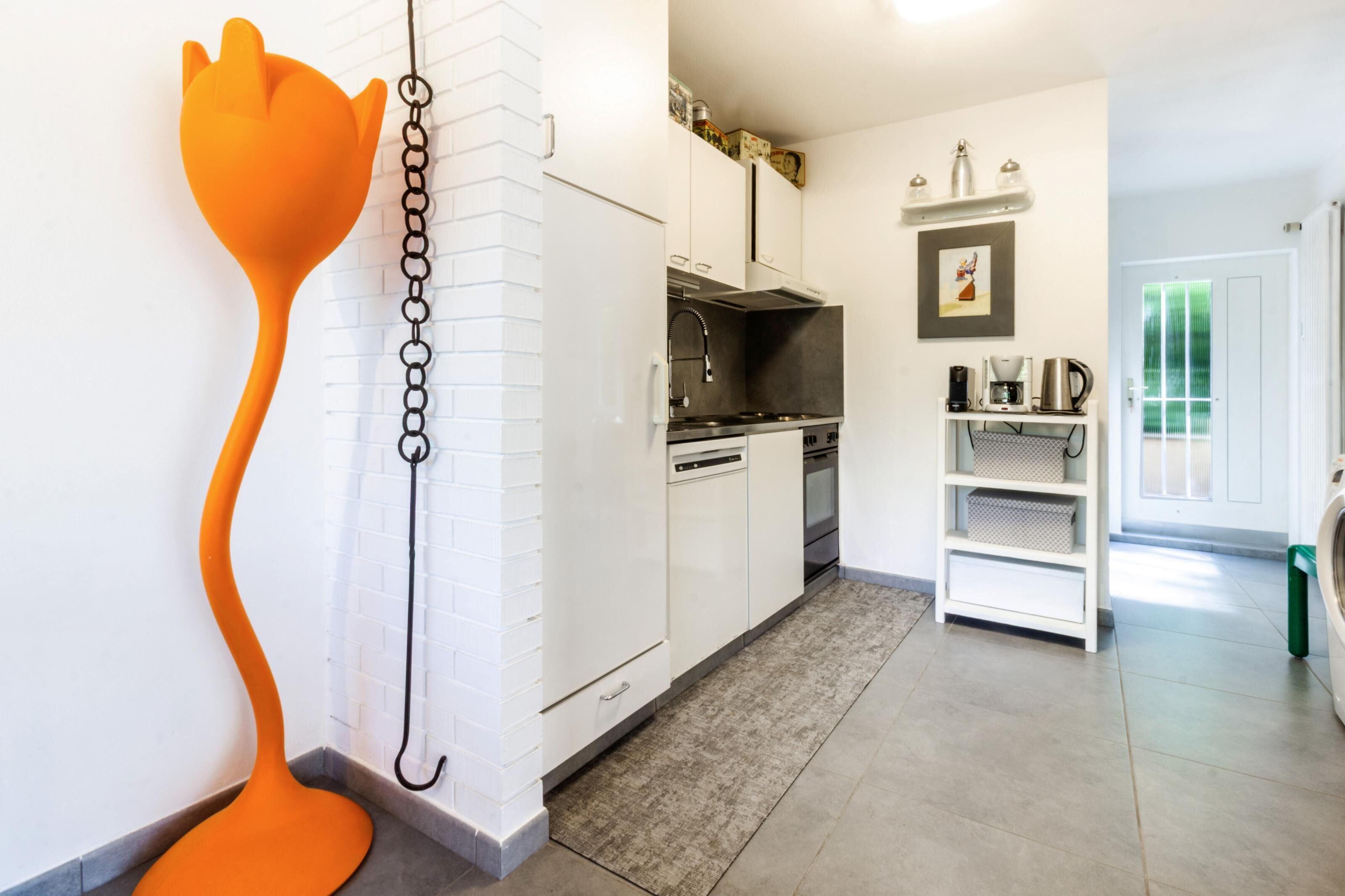 Kühlschrank, Ofen, Herdplatte, Geschirrspüler