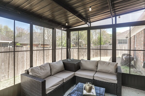 House (2 Bedrooms) | Interior - 2 Mi to Shelby Farms: Charming Family Home w/ Yard (Cordova)