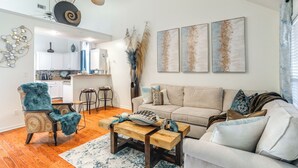 Nhà (2 Bedrooms) | Nội thất