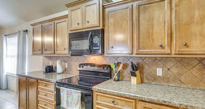 7 Mi to Dtwn: Family Home w/ Patio in Lubbock