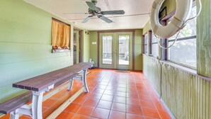 Unclassified image, 3 of 27, button - Walk to Beach: Cozy Port St Joe Getaway w/ Yard (Port St. Joe)