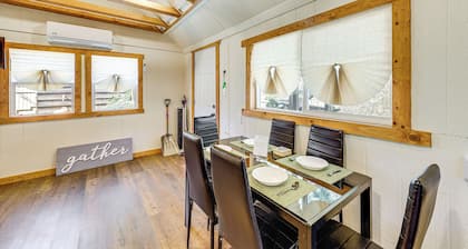Tiny Home w/ Deck & Mtn Views in Lake Arrowhead!