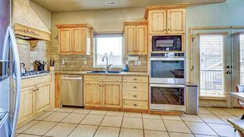 Apartment (6 Bedrooms) | Interior