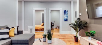 1 Mi to Dtwn: Pet-friendly Providence Apt w/ Yard