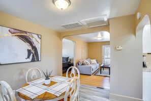 Apartment (0 Bedroom) | Interior - 2 Mi to Dtwn: Studio Suite in Sheboygan (Sheboygan)