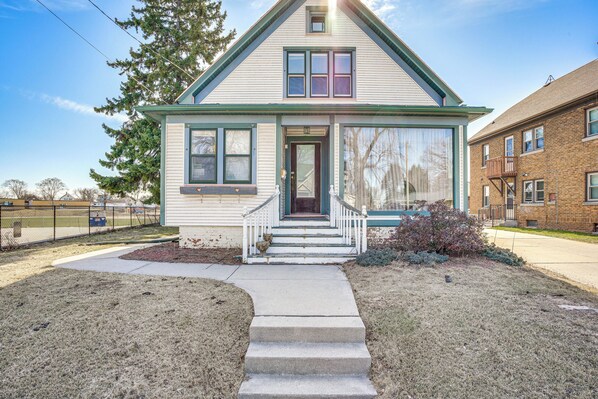 Apartment (0 Bedroom) | Interior - 2 Mi to Dtwn: Studio Suite in Sheboygan (Sheboygan)