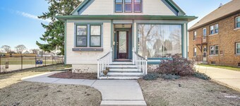 2 Mi to Dtwn: Studio Suite in Sheboygan
