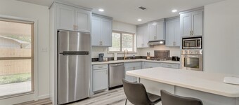 Convenient Family-friendly Location: Texarkana Gem