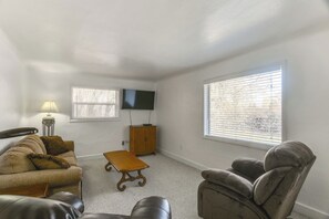 House (3 Bedrooms) | Interior - 2 Mi to Snake River: Quaint Farmhouse w/ Patio! (Rigby)