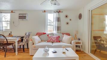 Rumah (2 Bedrooms) | Interior