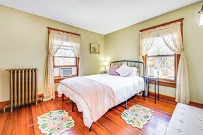 House (5 Bedrooms) | Interior