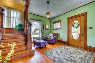 Dog-friendly Atlantic Farmhouse w/ Spacious Yard!