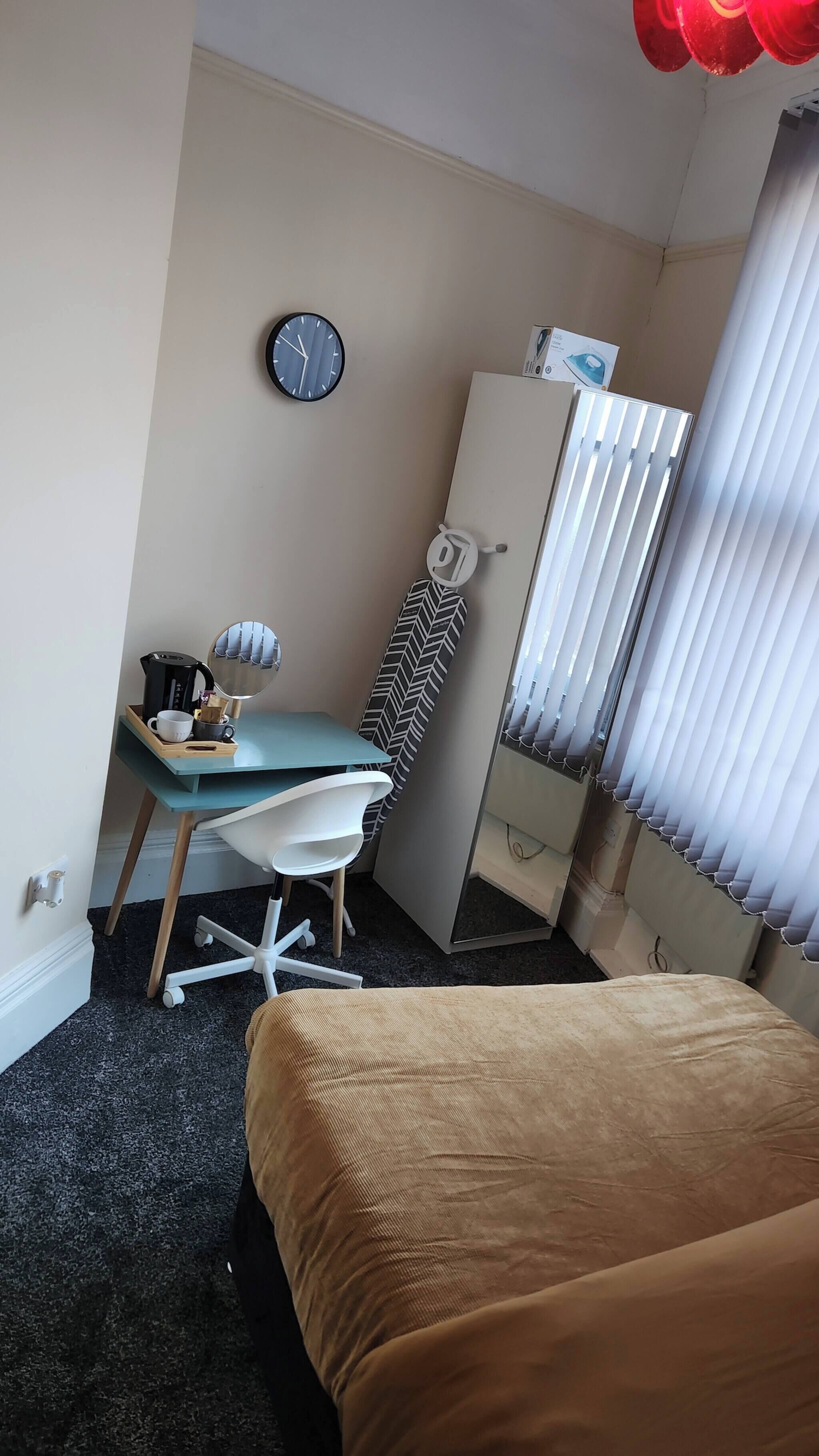 Apartment, 1 Bedroom, Fireplace, City View | 1 bedroom