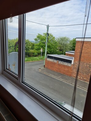 Deluxe Double or Twin Room, 1 Bedroom, Hill View | Desk, laptop workspace, free WiFi - KELVIN HOUSE (Ferryhill)