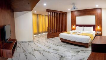 Suite, City View | Individually furnished, desk, laptop workspace, free WiFi
