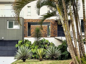 Villa | Property grounds - Luxo e segurança - 30 minutos de SP (Carapicuiba)