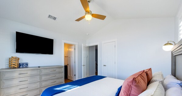 9 bedrooms, free WiFi, bed sheets, wheelchair access