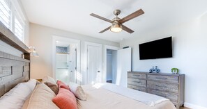 9 bedrooms, free WiFi, bed sheets, wheelchair access