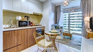 Apartment - 1BR With Canal View Near Dubai Mall Burj Khalifa (Dubai)