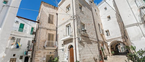 Family Apartment, Multiple Bedrooms (Dimora di Grecale Monopoli) | Exterior