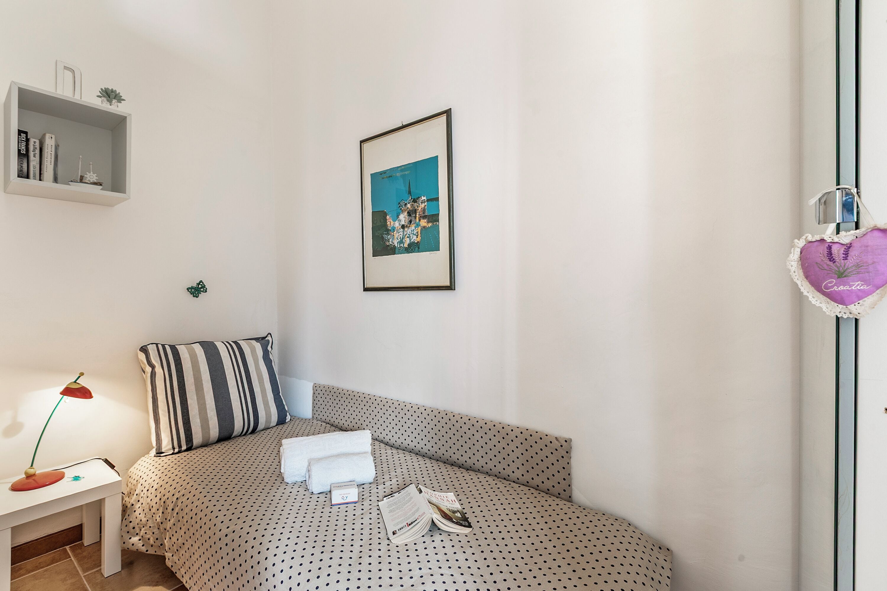 Family Apartment, Multiple Bedrooms (Dimora di Grecale Monopoli) | 1 bedroom, free WiFi, bed sheets