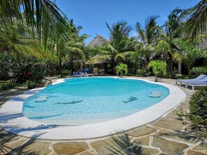 Outdoor pool - Baobab Village (Watamu)