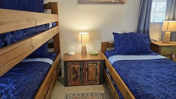 3 Schlafzimmer, Bügeleisen/Bügelbrett, kostenloses WLAN, Bettwäsche