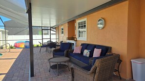 Outdoor dining - 7834 Buccaneer Drive - Lovely Family Home on the South End of the Island! (Fort Myers Beach)