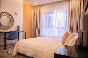 2 bedrooms, iron/ironing board, free WiFi