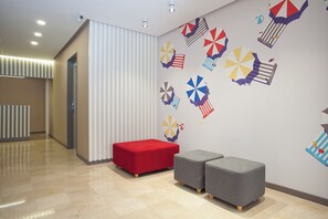 Két bảo mật tại phòng, màn/rèm cản sáng, phòng cách âm 