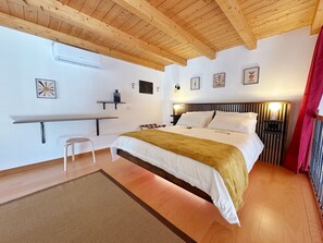 2 chambres, bureau, lit parapluie, Wi-Fi