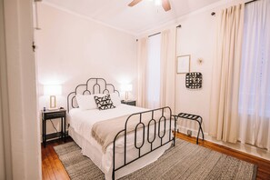 2 bedrooms, iron/ironing board, travel crib, free WiFi