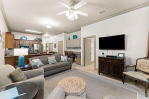Smart TV - 30A Seagrove Highlands available! 3/2 sleeps 6! (Santa Rosa Beach)