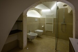 Hair dryer, towels - Double Room with Balcony (MARTINA FRANCA)