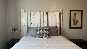 2 soverom, strykejern/-brett, wi-fi (inkludert) og sengetøy