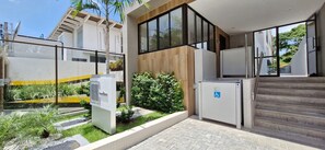 Property grounds - COOND0118 - House Ondina (Salvador)