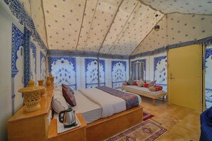 Kamer, 1 twee- of 2 eenpersoonsbedden, balkon, uitzicht op de woestijn | Luxe beddengoed, bedden met traagschuimmatrassen