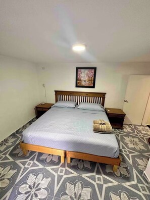 1 habitación, wifi y ropa de cama